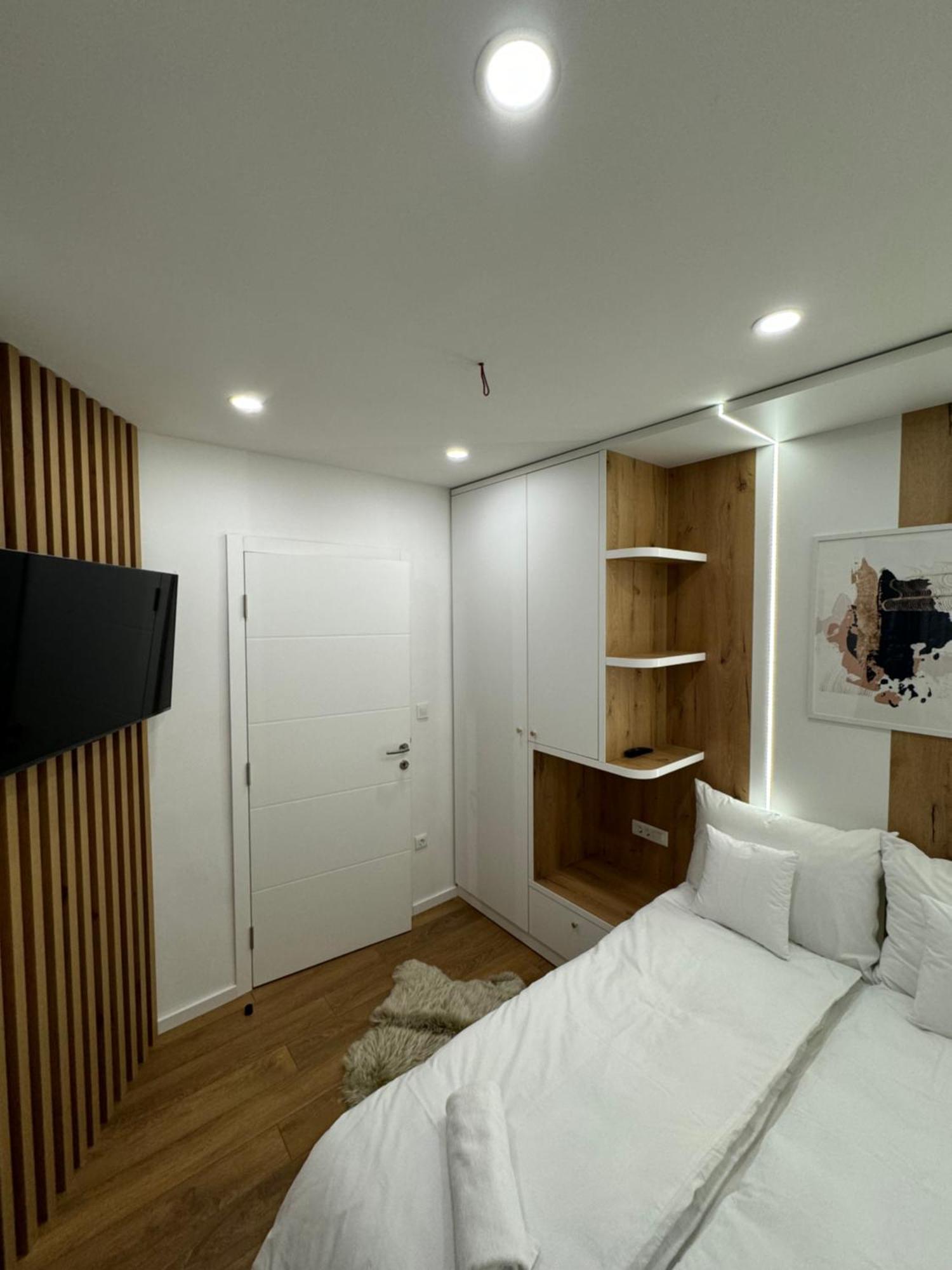 Mona Luxury Apartments - Free Garage Parking Saraievo Exterior foto